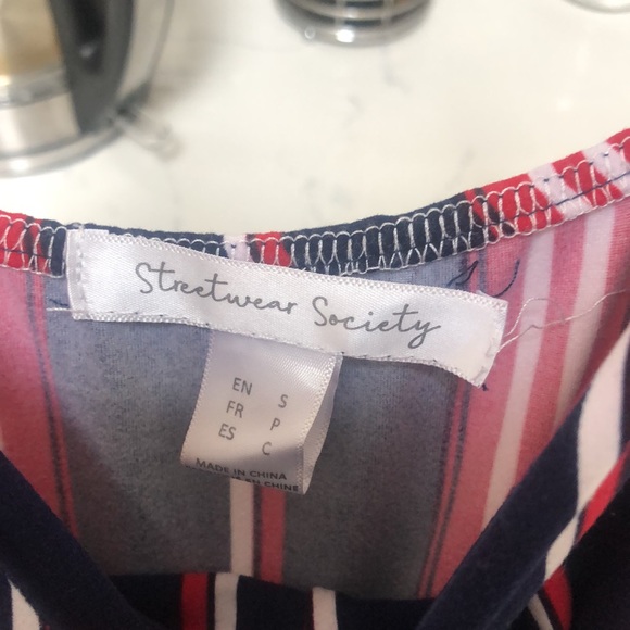 Blue striped wrap cullotte jumpsuit - Picture 4 of 5